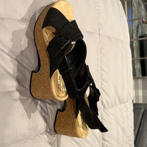 NWOT Clarks Black Cork Wedge Sandals SZ 7
